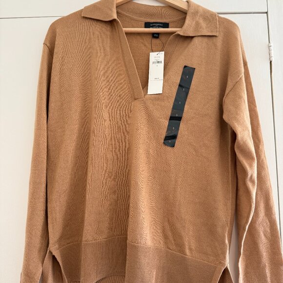 Banana Republic Merino Wool V-neck Sweater, NWT, Camel, S - Picture 4 of 4